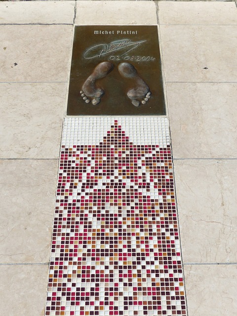 比赛第一个 比赛第一个